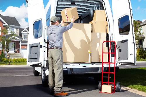 Flexible man and van transport service for homes and businesses in Strawberryhill